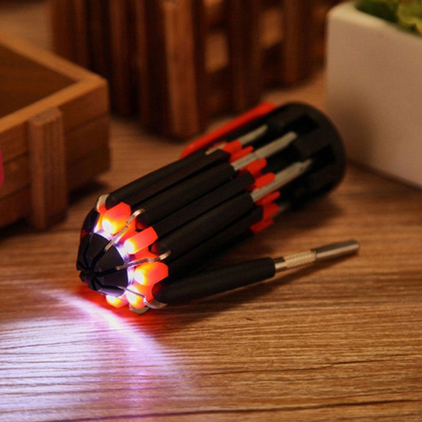 car supplies 8 in 1 screwdriver