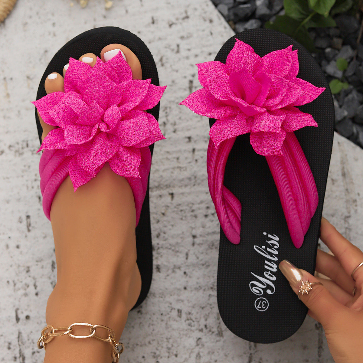 flip toe flip -flops female plus-sized plus-sized